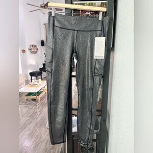 Lululemon Shiny Gray High-Waisted Leggings